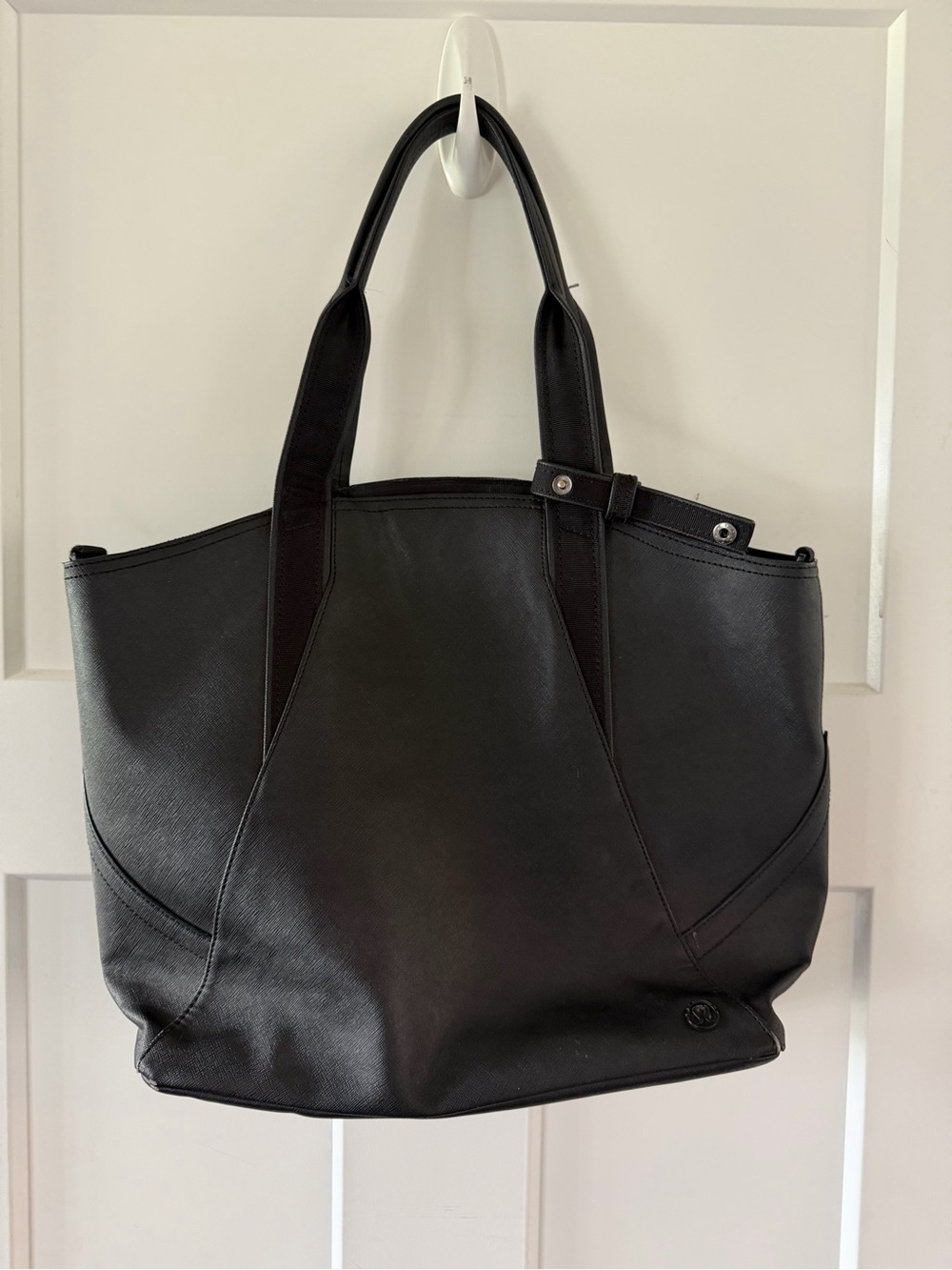 Lululemon Black Women's Everyday Tote Bag